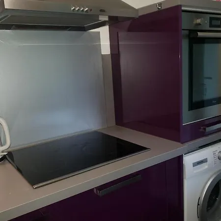 Appartement Joli 86m Avec Terrasse Proche De La !