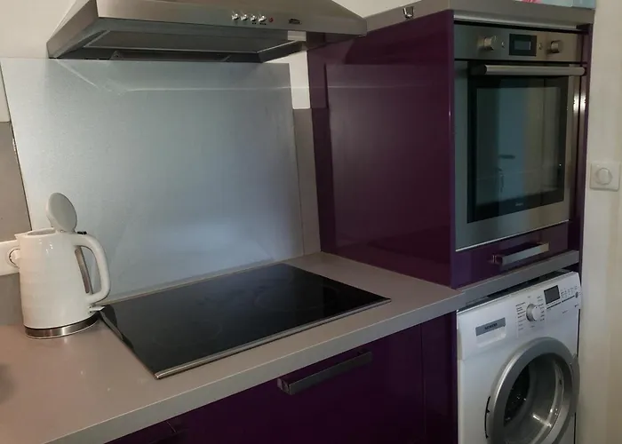 86m With Terrace Near The Beach!