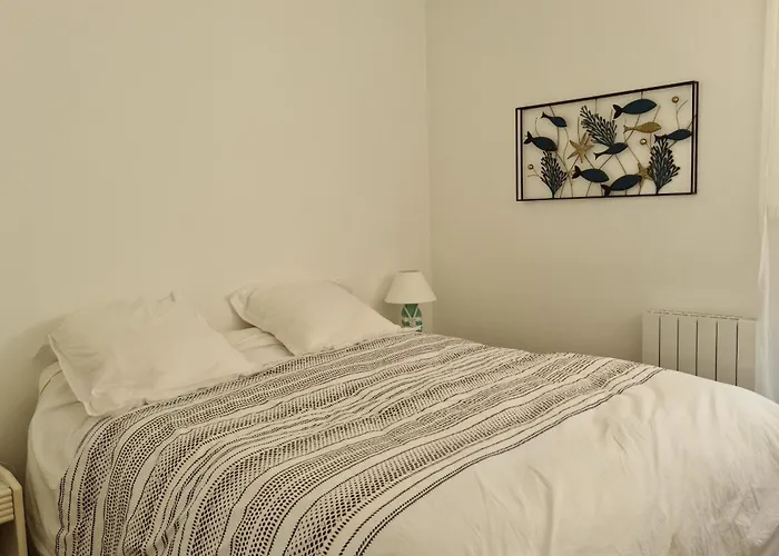 86m With Terrace Near The Beach! Διαμέρισμα Αρασόν