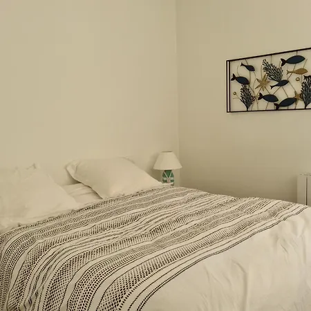 شقة 86m With Terrace Near The Beach!