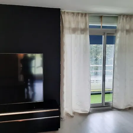 86m With Terrace Near The Beach! شقة آركاشو