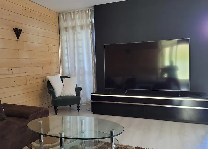 דירה 86m With Terrace Near The Beach! *